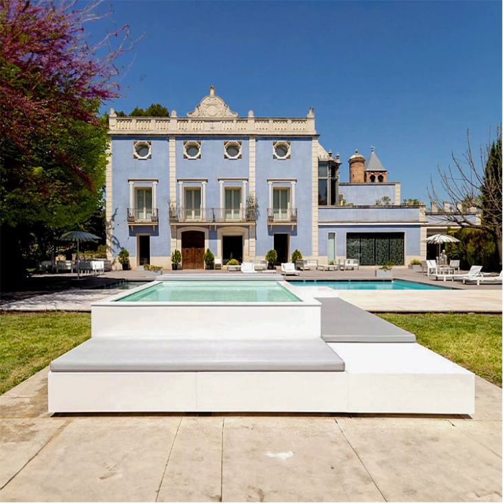 Piscina Prefabricada con Sofá vista 3